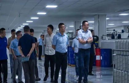 XCMG Ekskavatör ve Bayi Heyeti Zhejiang Headman Filtrasyon Teknolojisi Co., Ltd.'yi Ziyaret Ediyor Filtre Teknolojisi İnovasyonu ve İşbirliğinde Yeni Sınırları Keşfediyor